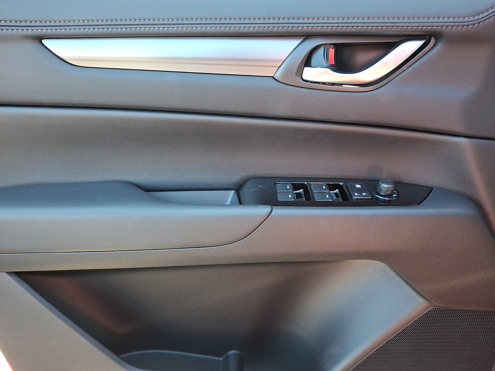 Certified 2023 MAZDA CX-5 AWD 2.5 S w/ Select Package image 11