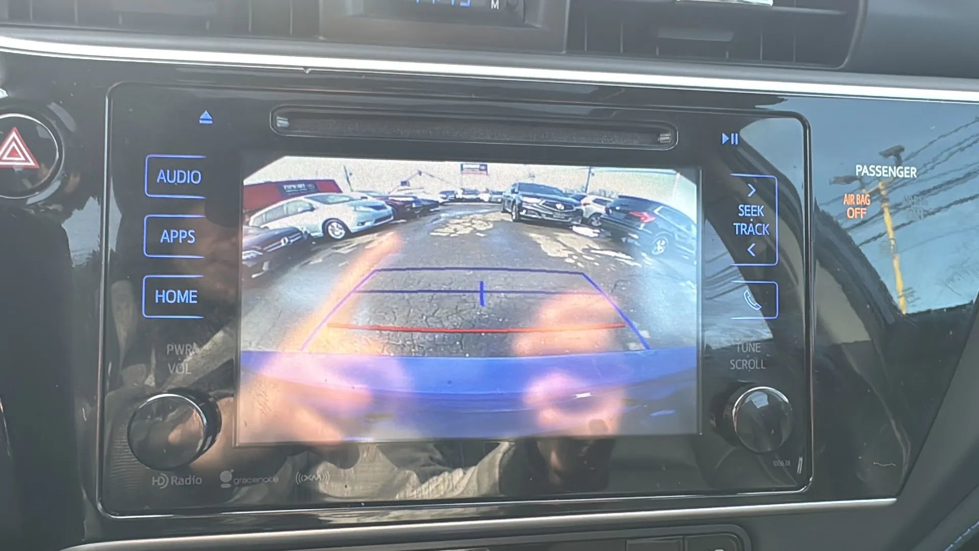 Used 2017 Toyota Corolla SE image 34