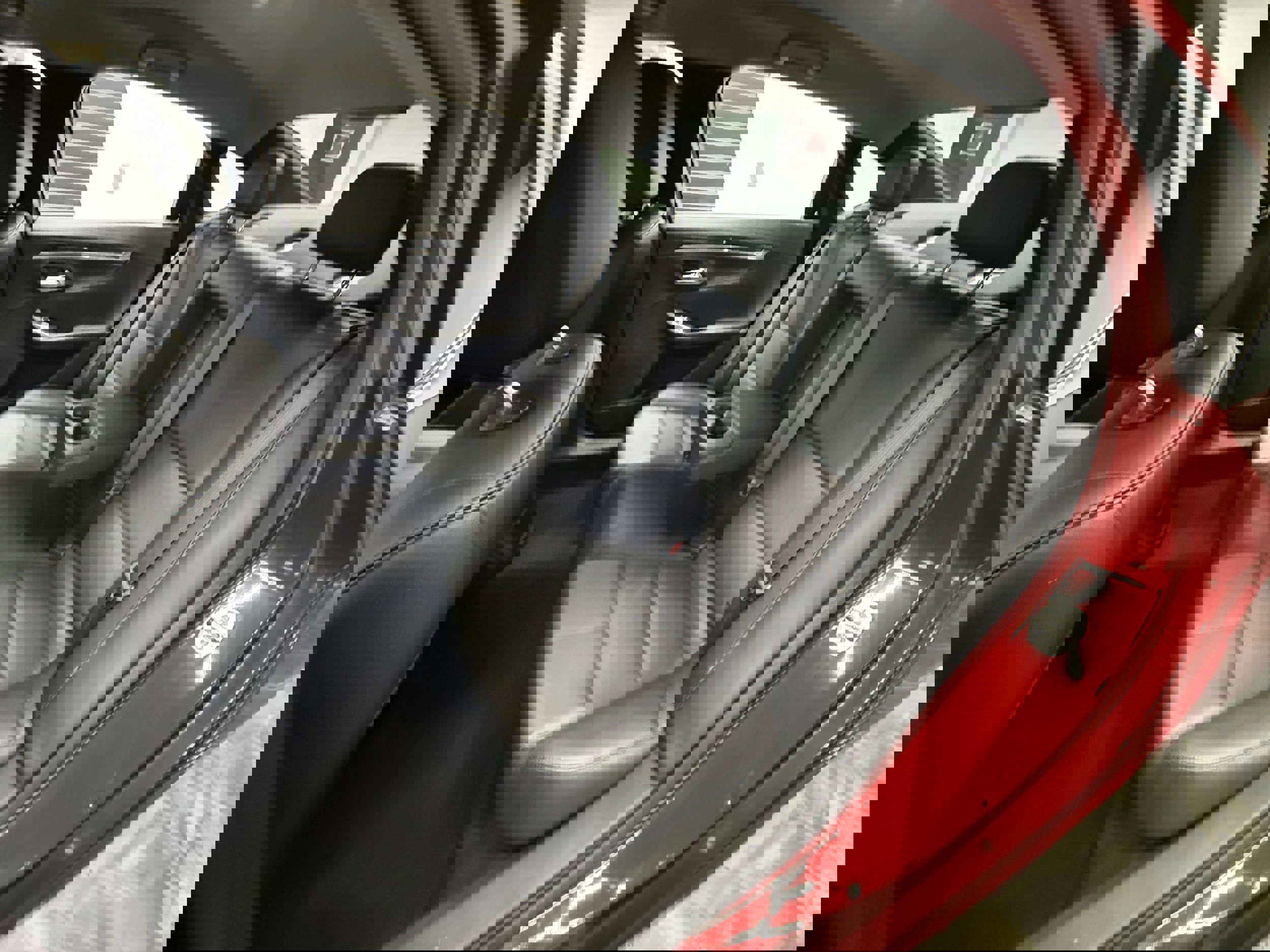 Used 2018 Chevrolet Impala LT w/ Sunroof and Spoiler Package image 20