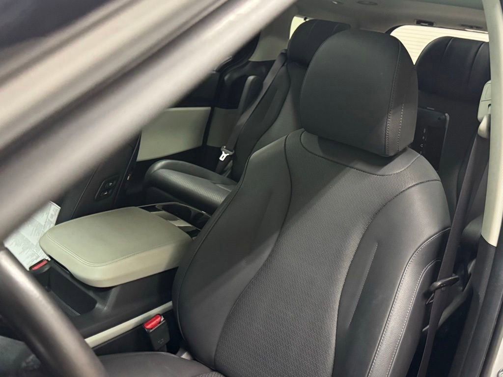 Used 2024 Kia Carnival SX Prestige image 42