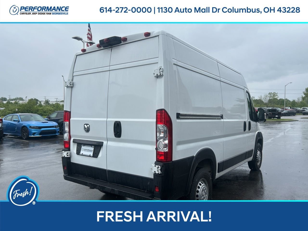 Used 2024 RAM ProMaster 2500 w/ Convenience Group FWD image 4