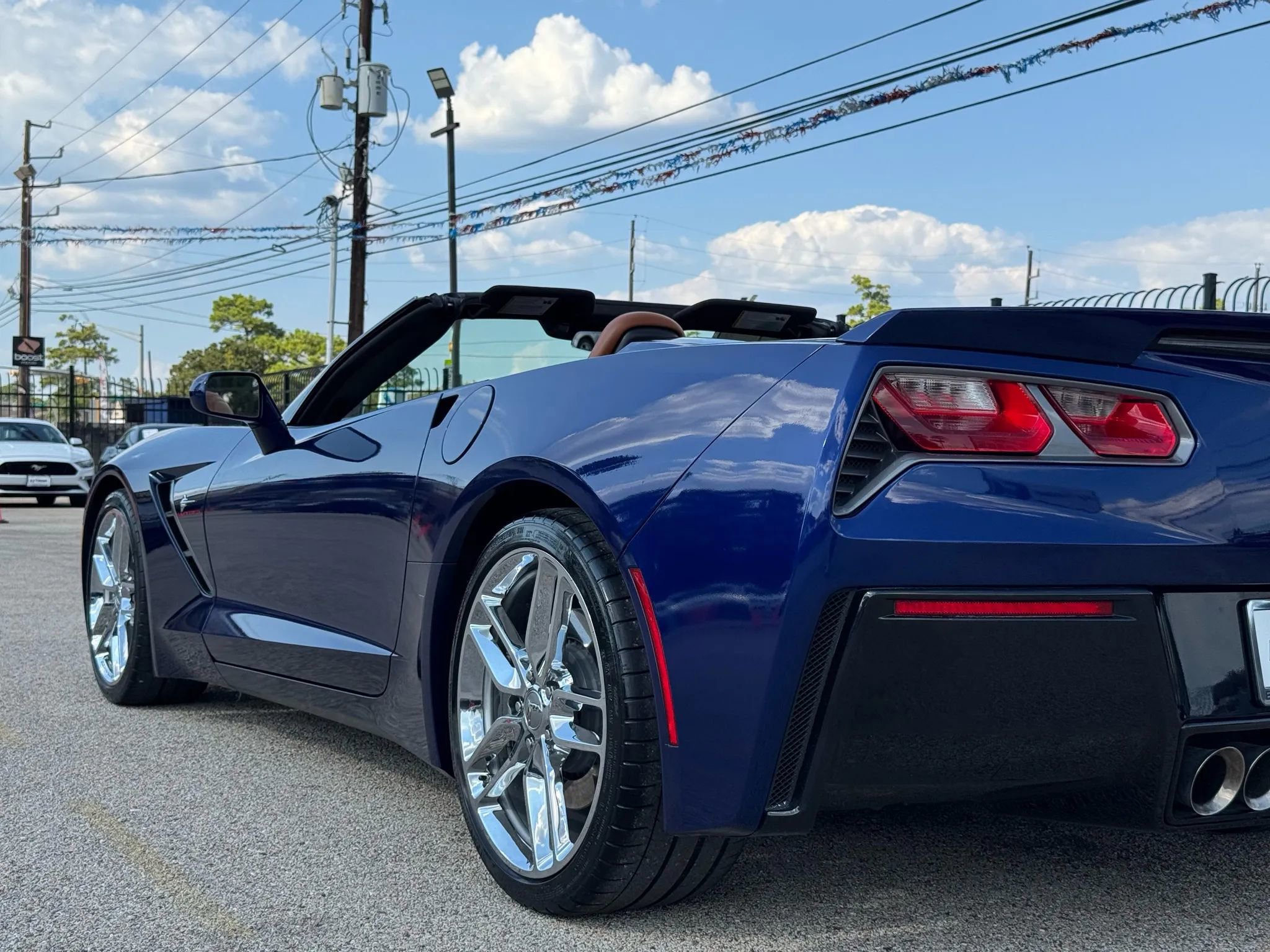 Used 2017 Chevrolet Corvette Stingray Convertible w/ 3LT Preferred Equipment Group image 18