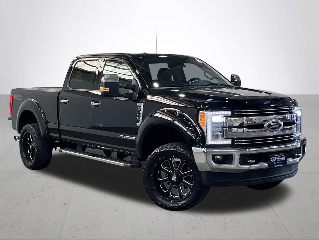 Used 2017 Ford F350 Lariat w/ Lariat Ultimate Package AWD/4WD image 7