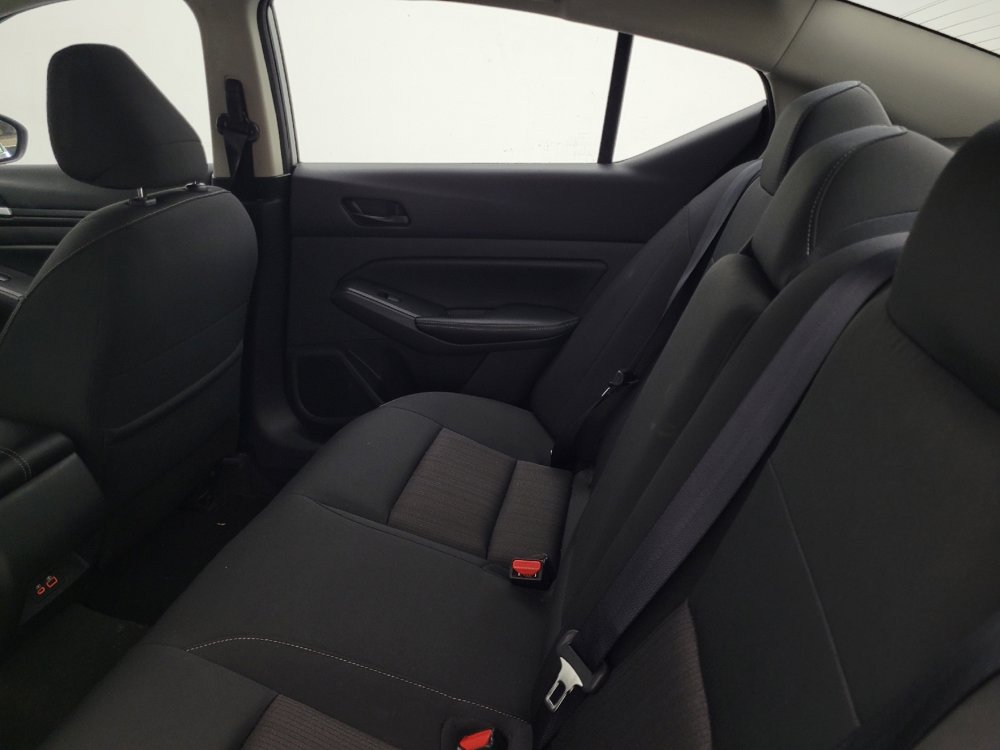Used 2024 Nissan Altima 2.5 SV image 18
