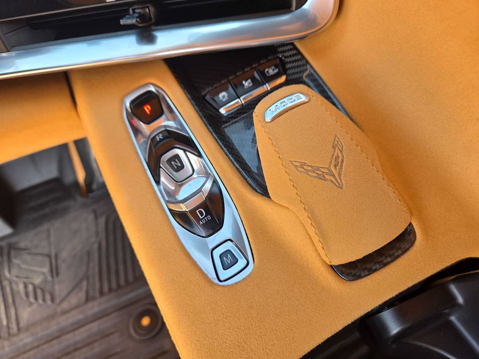 Used 2022 Chevrolet Corvette Stingray Premium Conv w/ Z51 Performance Package RWD image 21