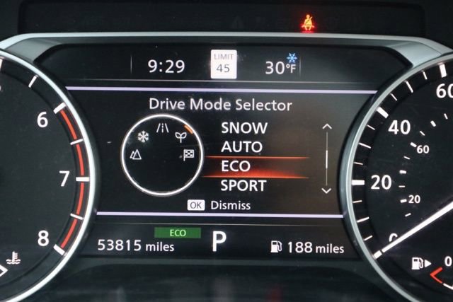 Used 2023 Nissan Rogue SV image 26