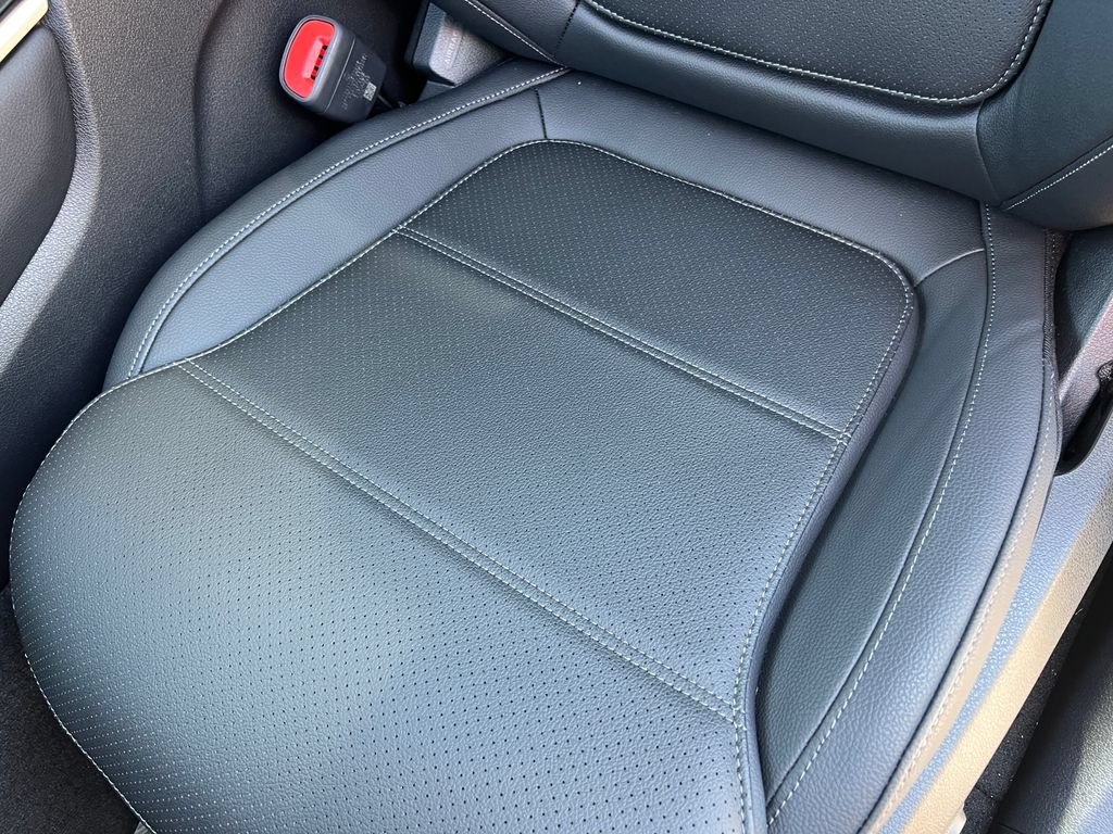 New 2026 Mercedes-Benz GLC 300 4MATIC image 11
