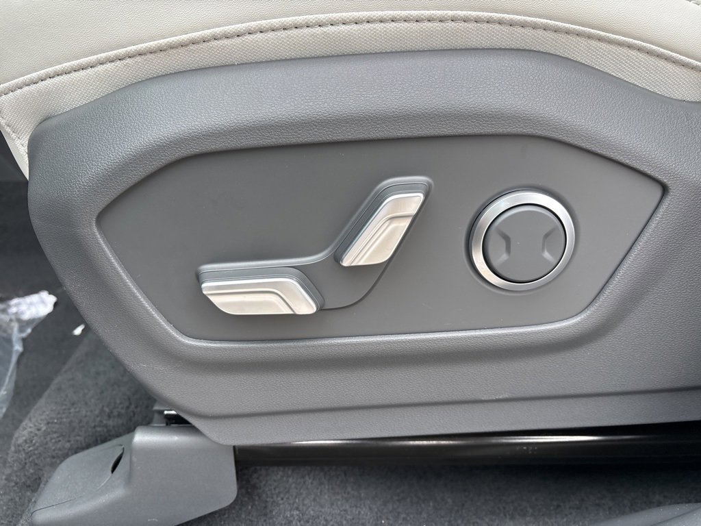 New 2026 Hyundai Santa Fe SEL image 12