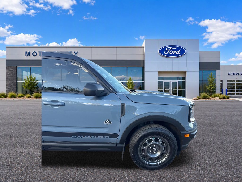 Used 2024 Ford Bronco Sport Outer Banks AWD/4WD image 35