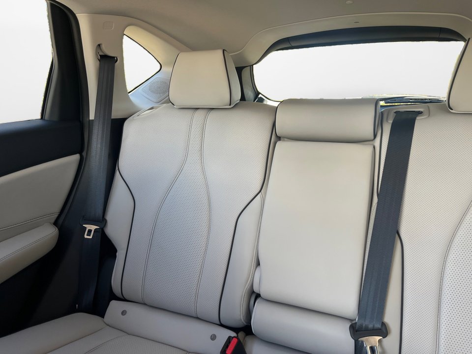 Certified 2026 Acura RDX w/Advance Package image 12