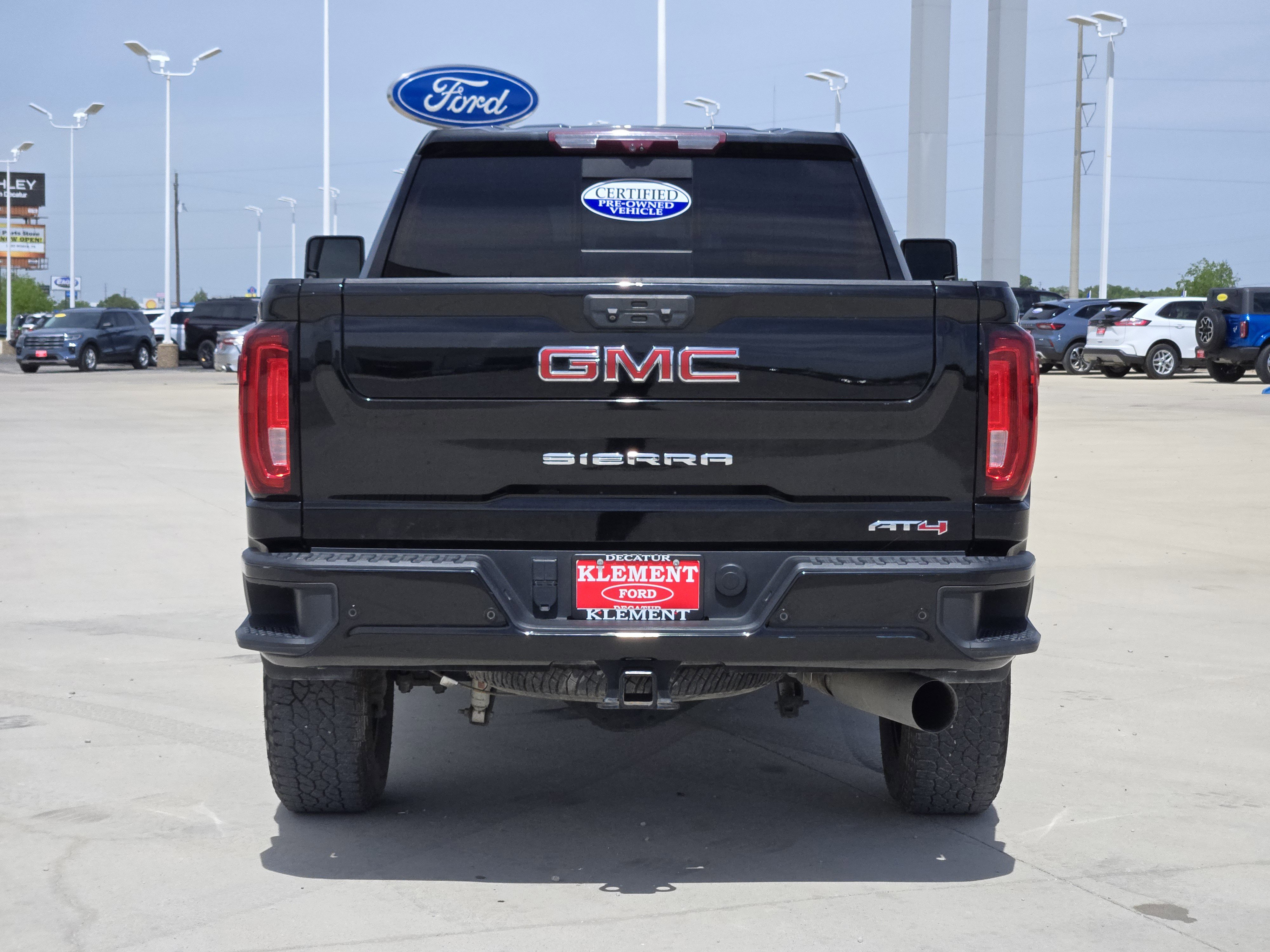 Used 2022 GMC Sierra 2500 AT4 w/ AT4 Premium Plus Package image 6