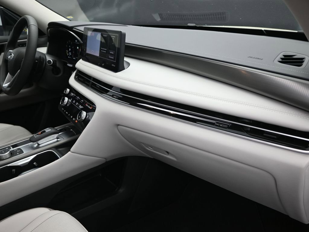 Used 2026 INFINITI QX60 Pure w/ Cargo Package image 26