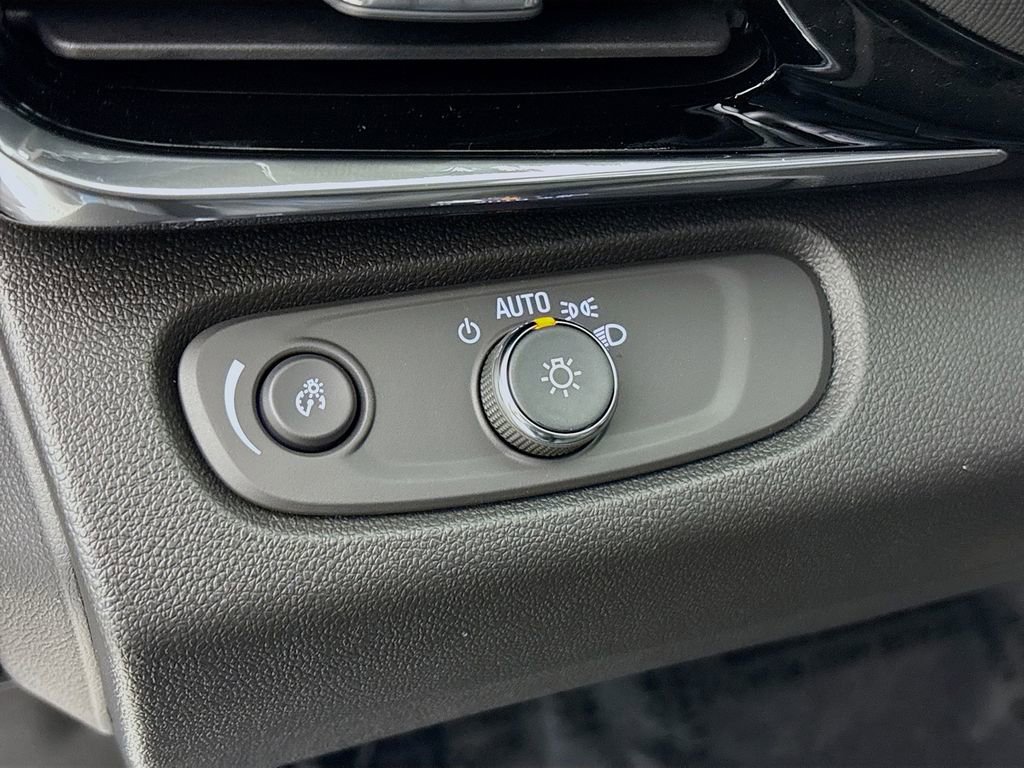 New 2026 Buick Envista Sport Touring w/ Convenience I Package image 10