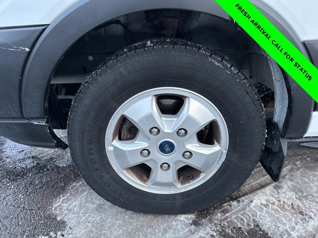 Used 2019 Ford Transit 350 XLT image 4