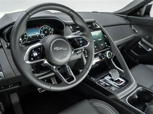 New 2024 Jaguar E-PACE R-Dynamic SE AWD/4WD image 17