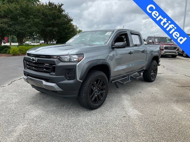 Certified 2025 Chevrolet Colorado Trail Boss AWD/4WD image 1