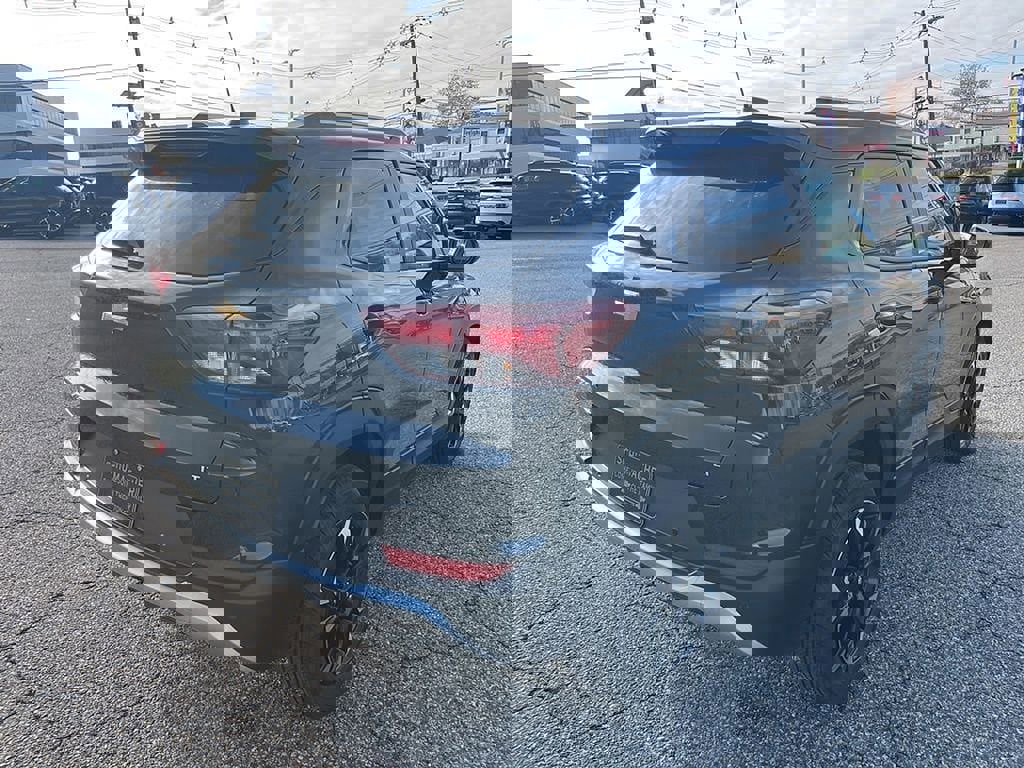 Used 2023 Chevrolet TrailBlazer LT w/ Convenience Package image 7