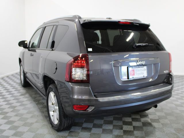 Used 2015 Jeep Compass High Altitude image 4