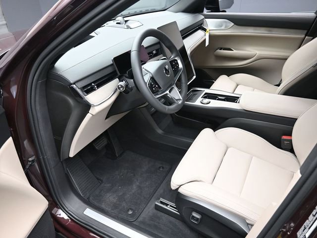 Used 2025 Volvo EX90 Ultra image 13