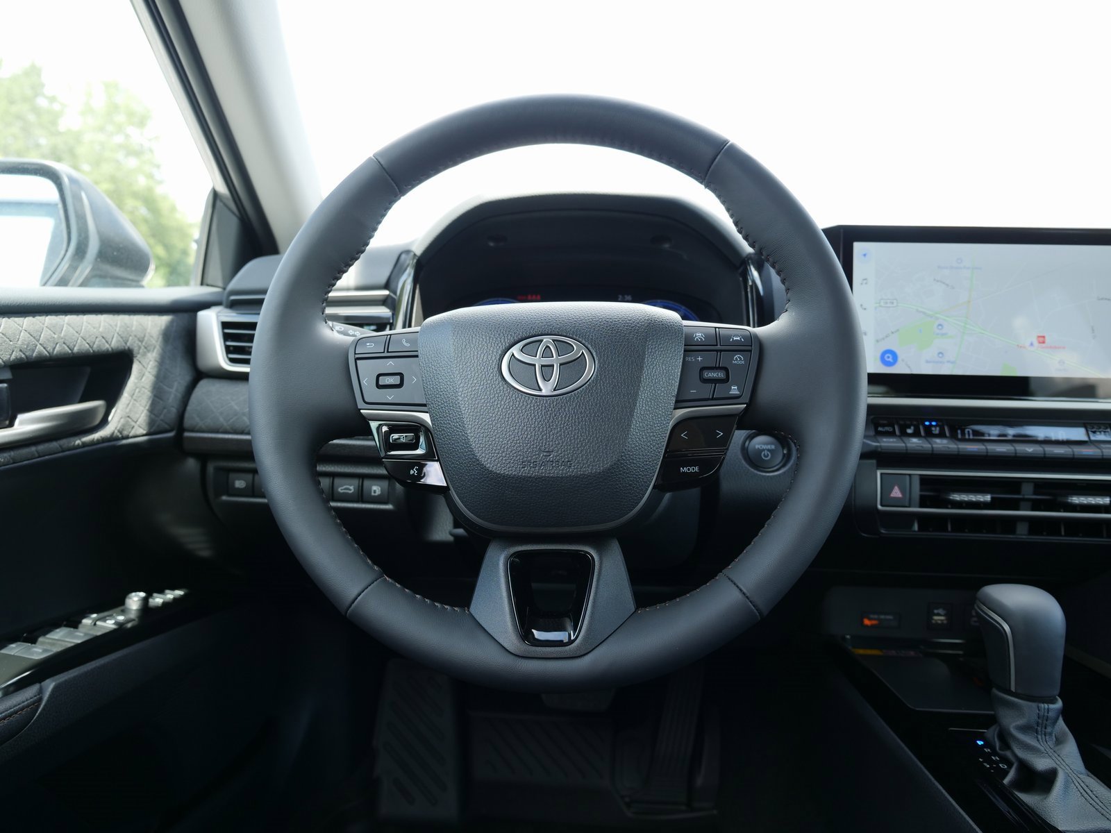 Used 2025 Toyota Camry XLE image 21