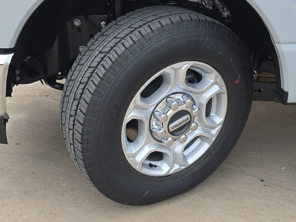 New 2026 Ford F350 XLT w/ 360-Degree Camera Package image 31