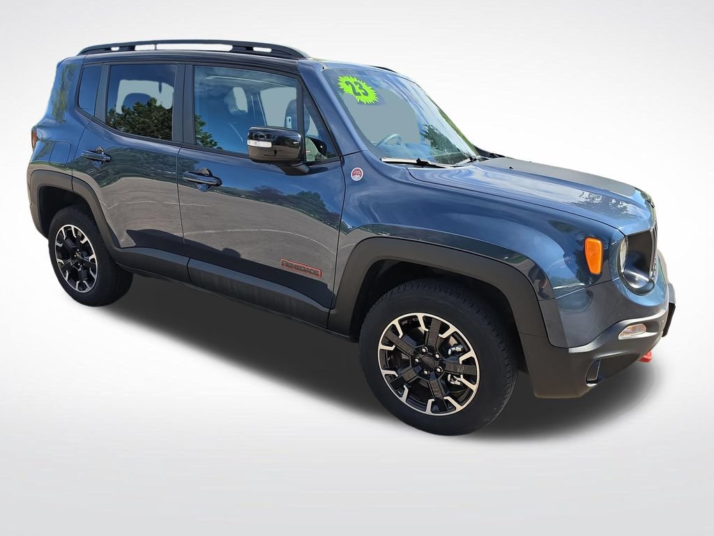 Used 2023 Jeep Renegade Trailhawk w/ Sun/Sound Group AWD/4WD image 9