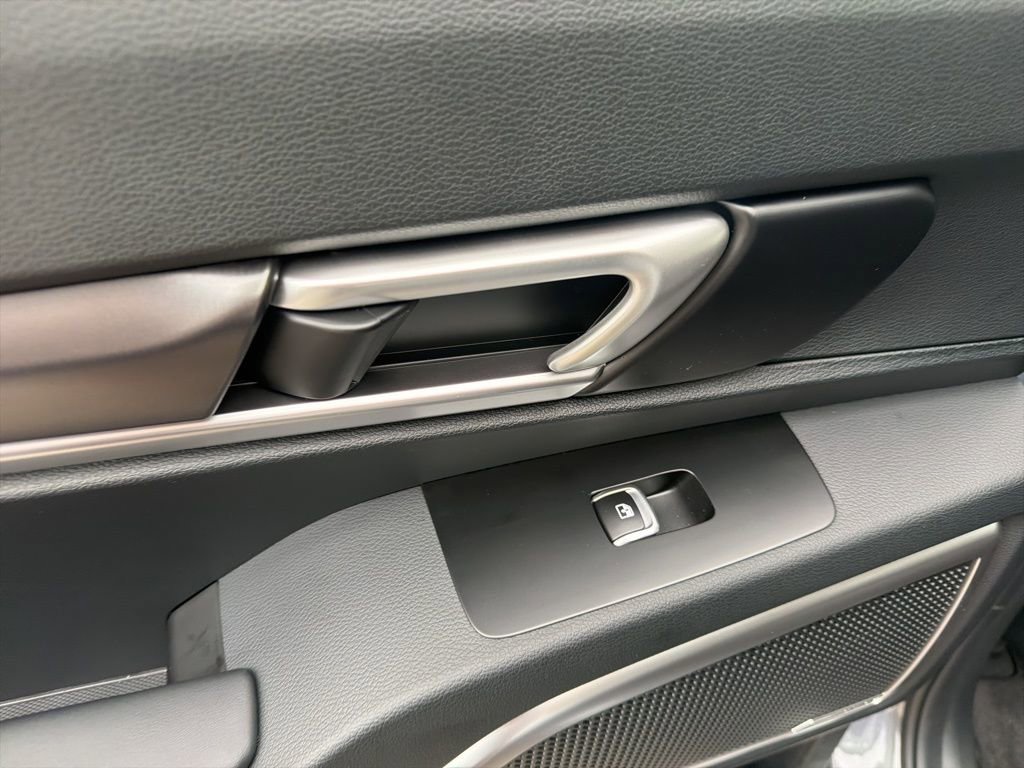 Certified 2025 Kia Telluride S image 25