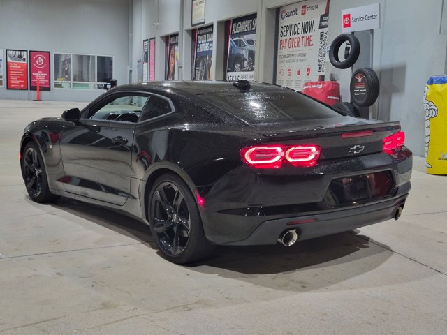 Used 2023 Chevrolet Camaro LT RWD image 7
