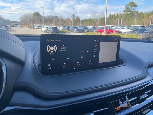 Used 2022 Acura MDX SH-AWD w/ Advance Package image 26