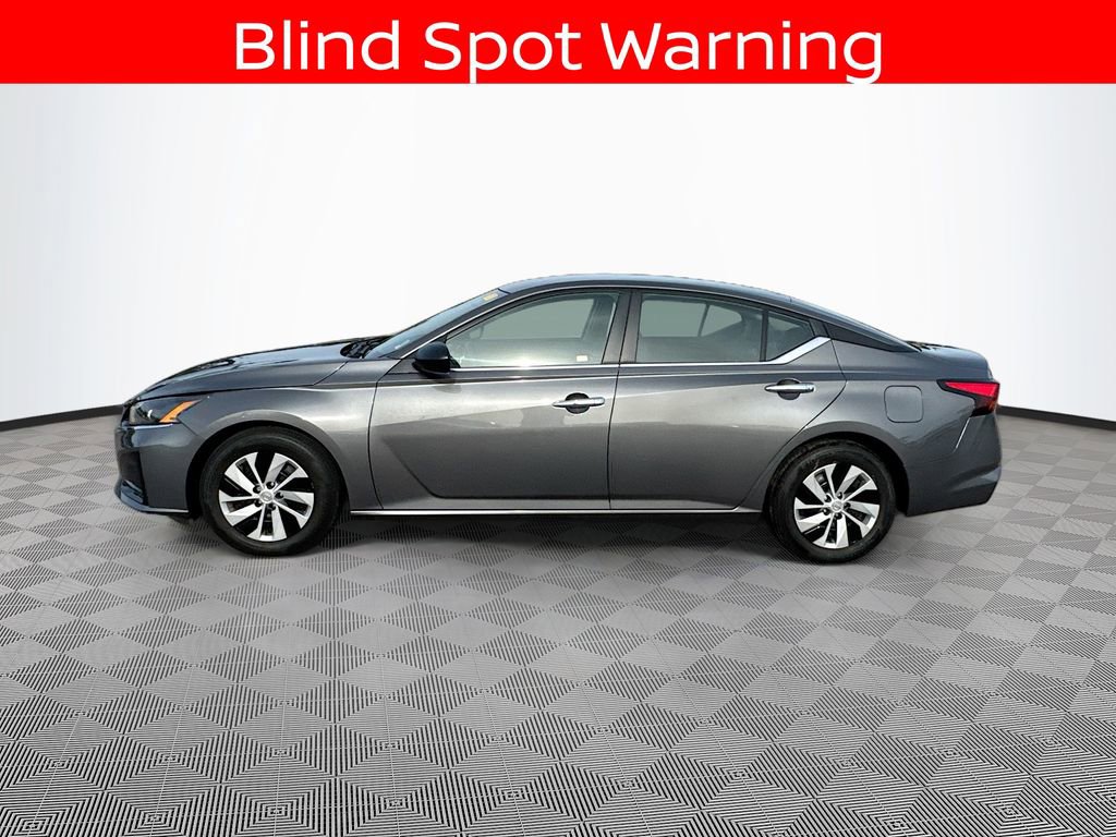 Used 2024 Nissan Altima 2.5 S FWD image 8