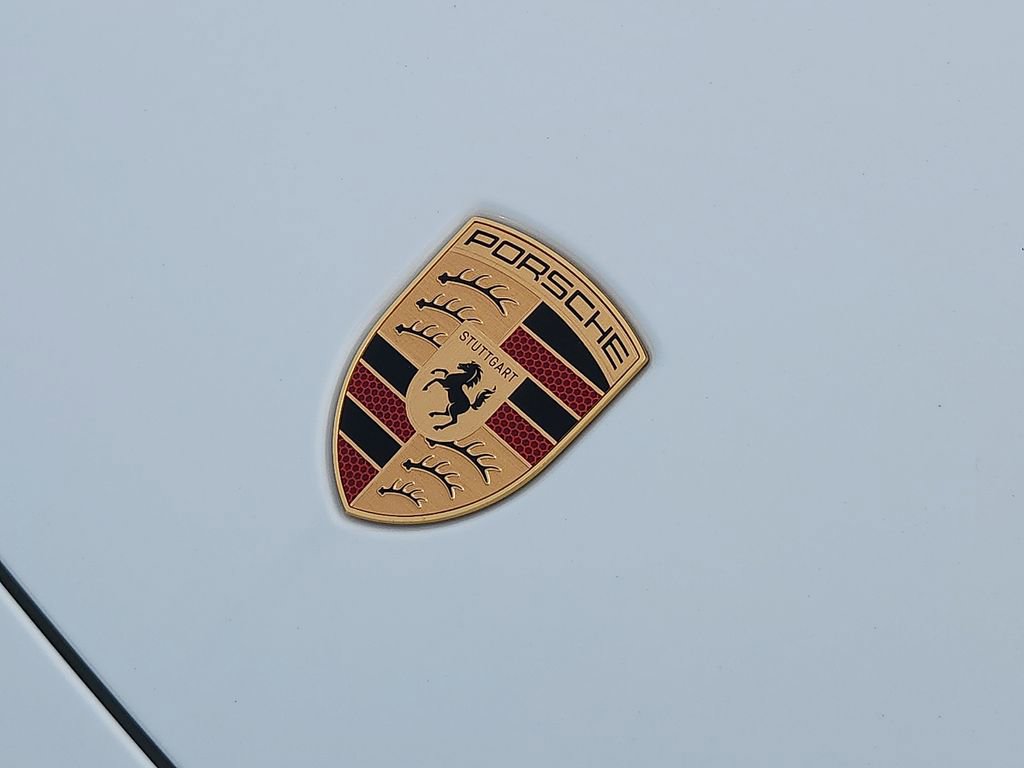 New 2026 Porsche Macan 4S Electric image 26