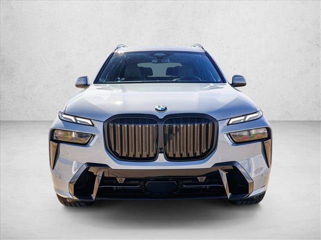 New 2027 BMW X7 xDrive40i w/ M Sport Package AWD/4WD image 2