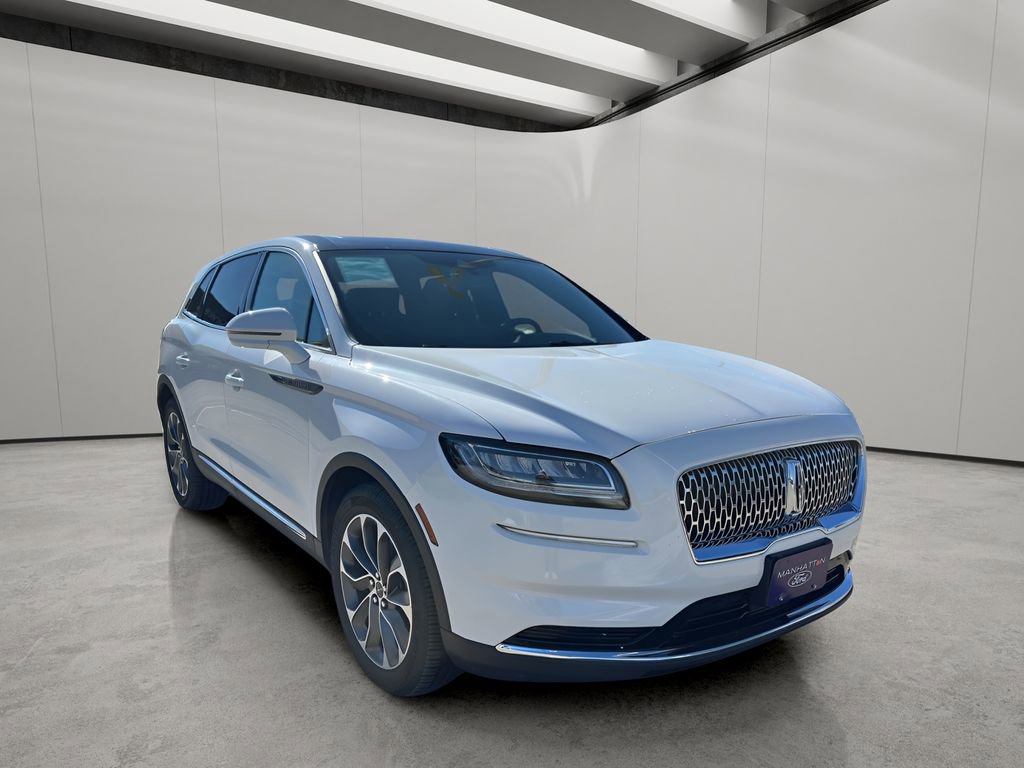 Used 2022 Lincoln Nautilus Reserve image 7