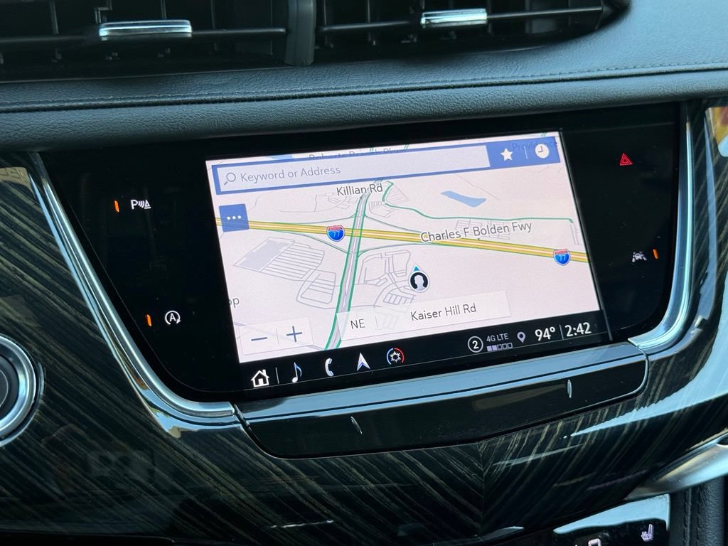Certified 2025 Cadillac XT6 Premium Luxury FWD image 5