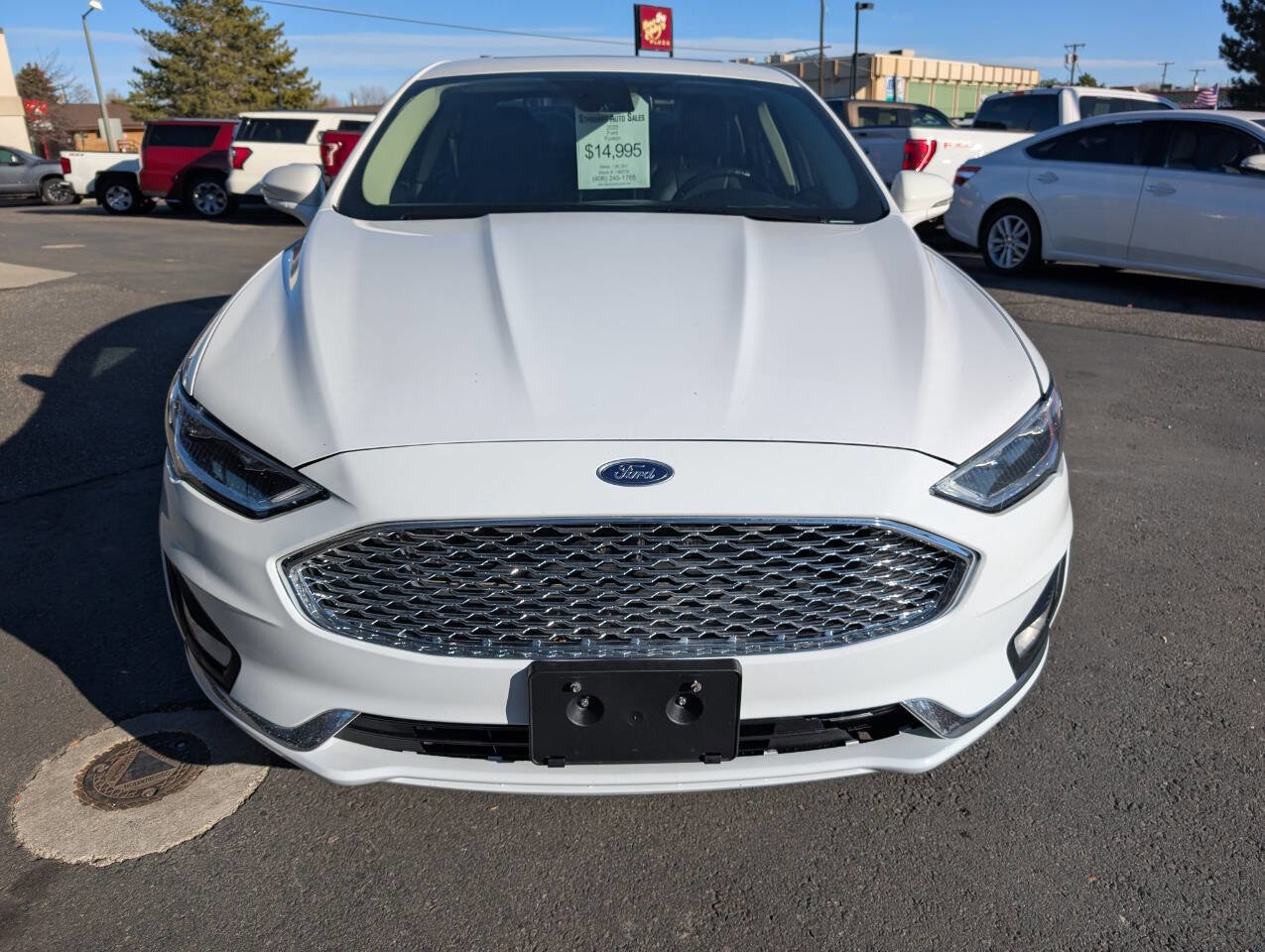 Used 2020 Ford Fusion Titanium image 2