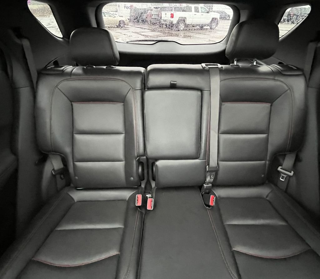 Certified 2023 Chevrolet Equinox RS w/ RS Leather Package image 19