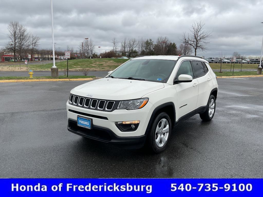 Used 2019 Jeep Compass Latitude w/ Popular Equipment Group AWD/4WD image 2
