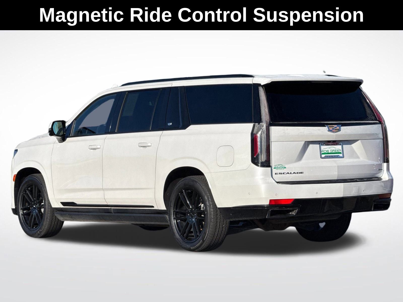 Used 2022 Cadillac Escalade ESV Sport Platinum w/ Heavy-Duty Trailer Package AWD/4WD image 5
