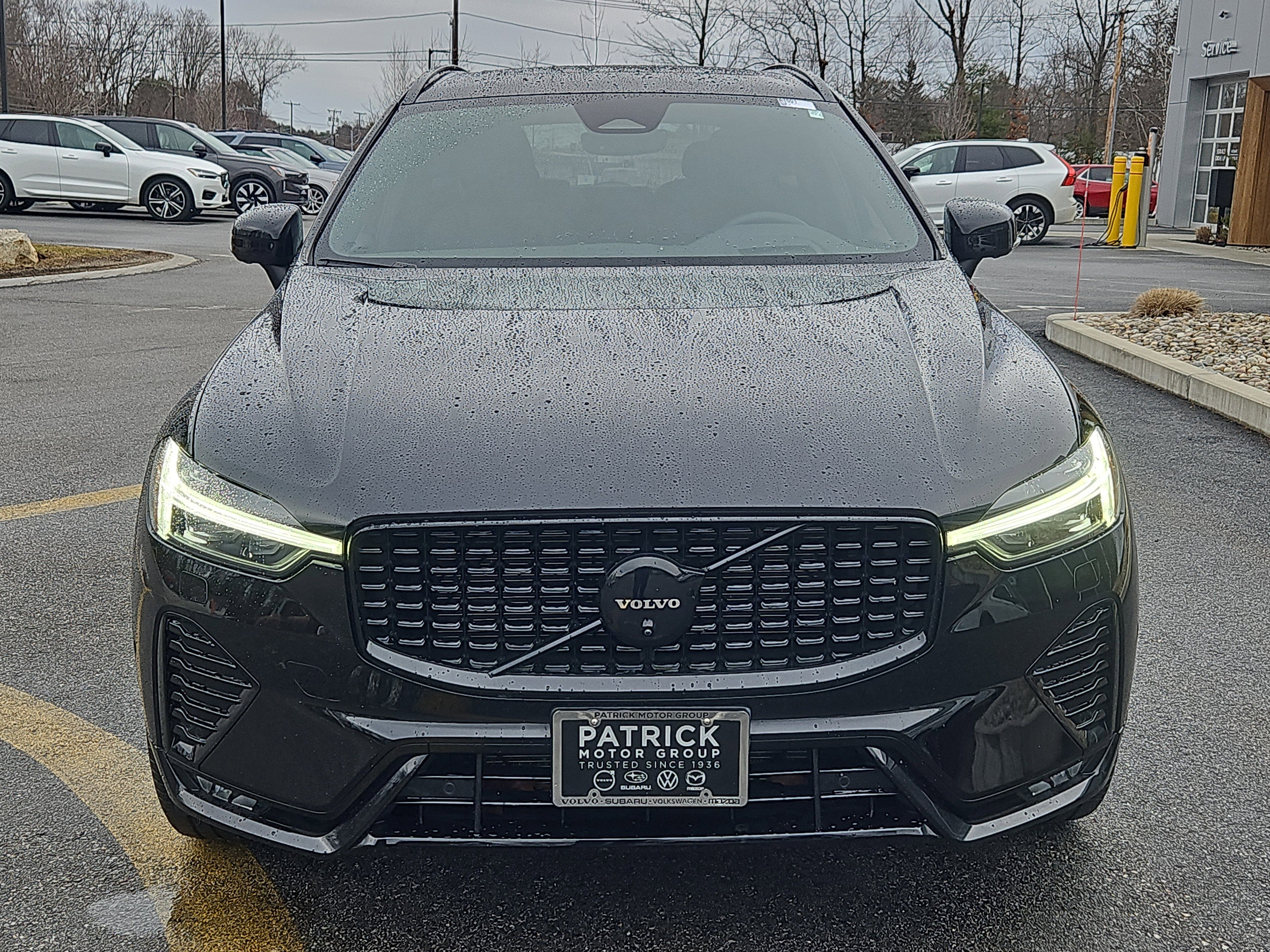 Used 2025 Volvo XC60 B5 Ultra image 28