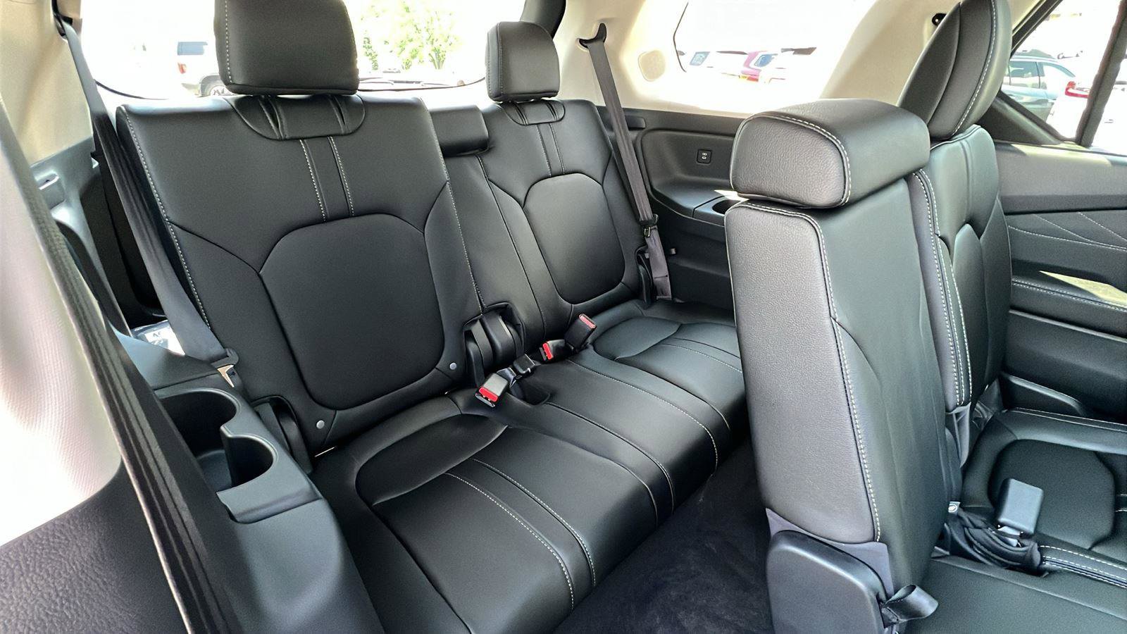 New 2026 Honda Pilot Touring image 16