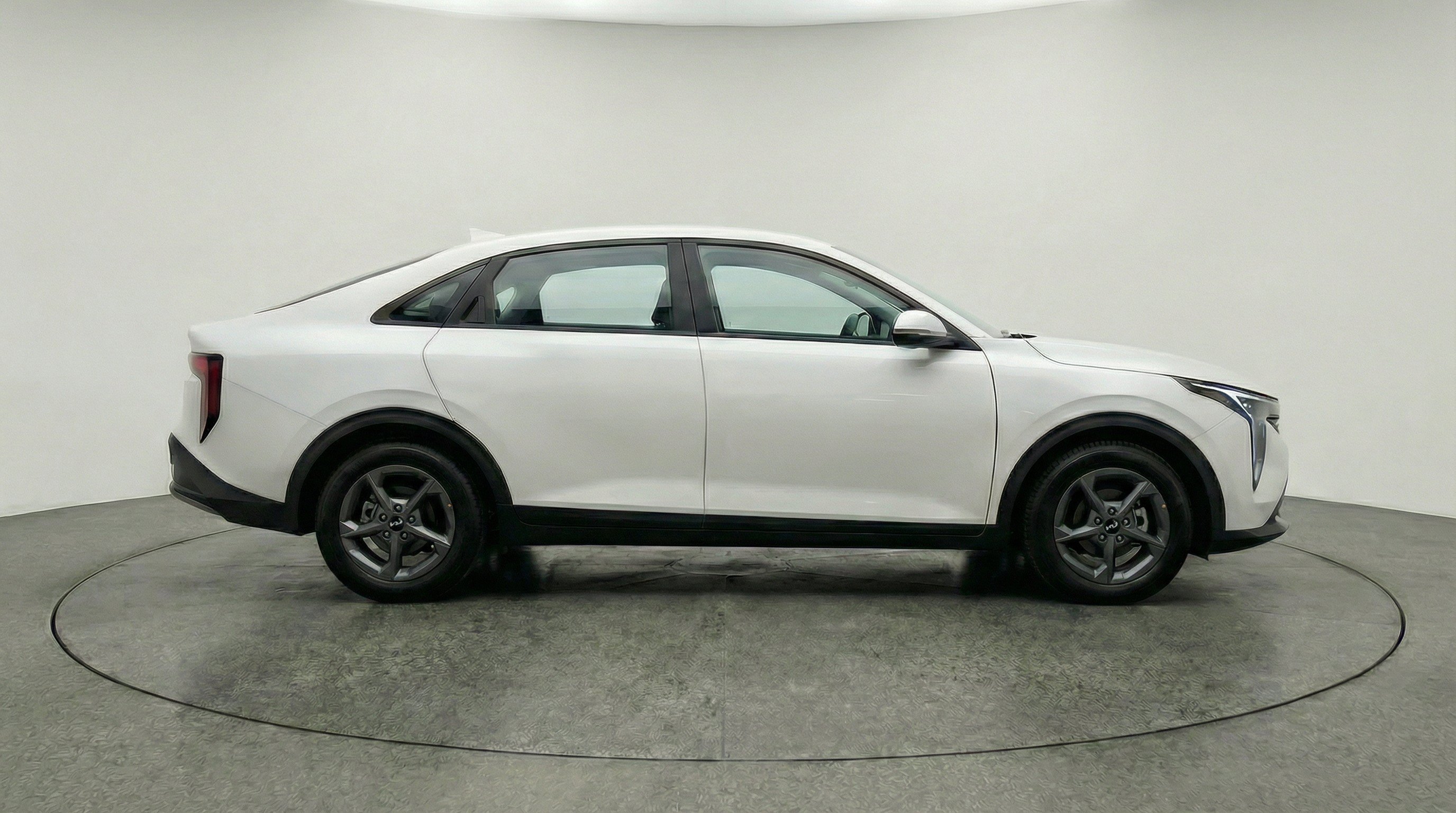 Used 2025 Kia K4 FWD image 11