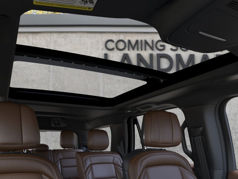 New 2026 Lincoln Navigator Reserve AWD/4WD image 22