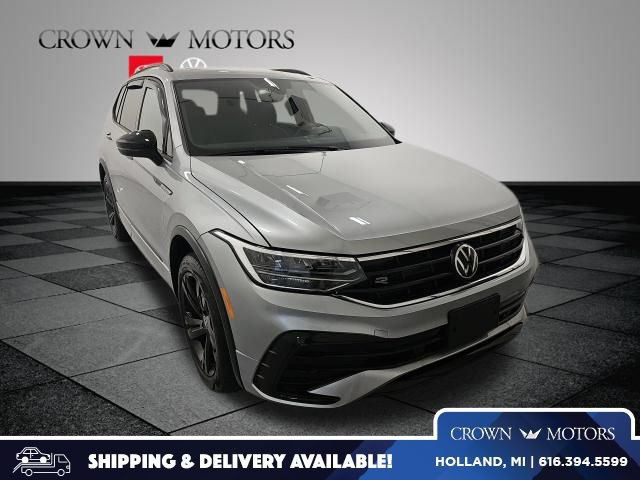 Used 2024 Volkswagen Tiguan SE R-Line