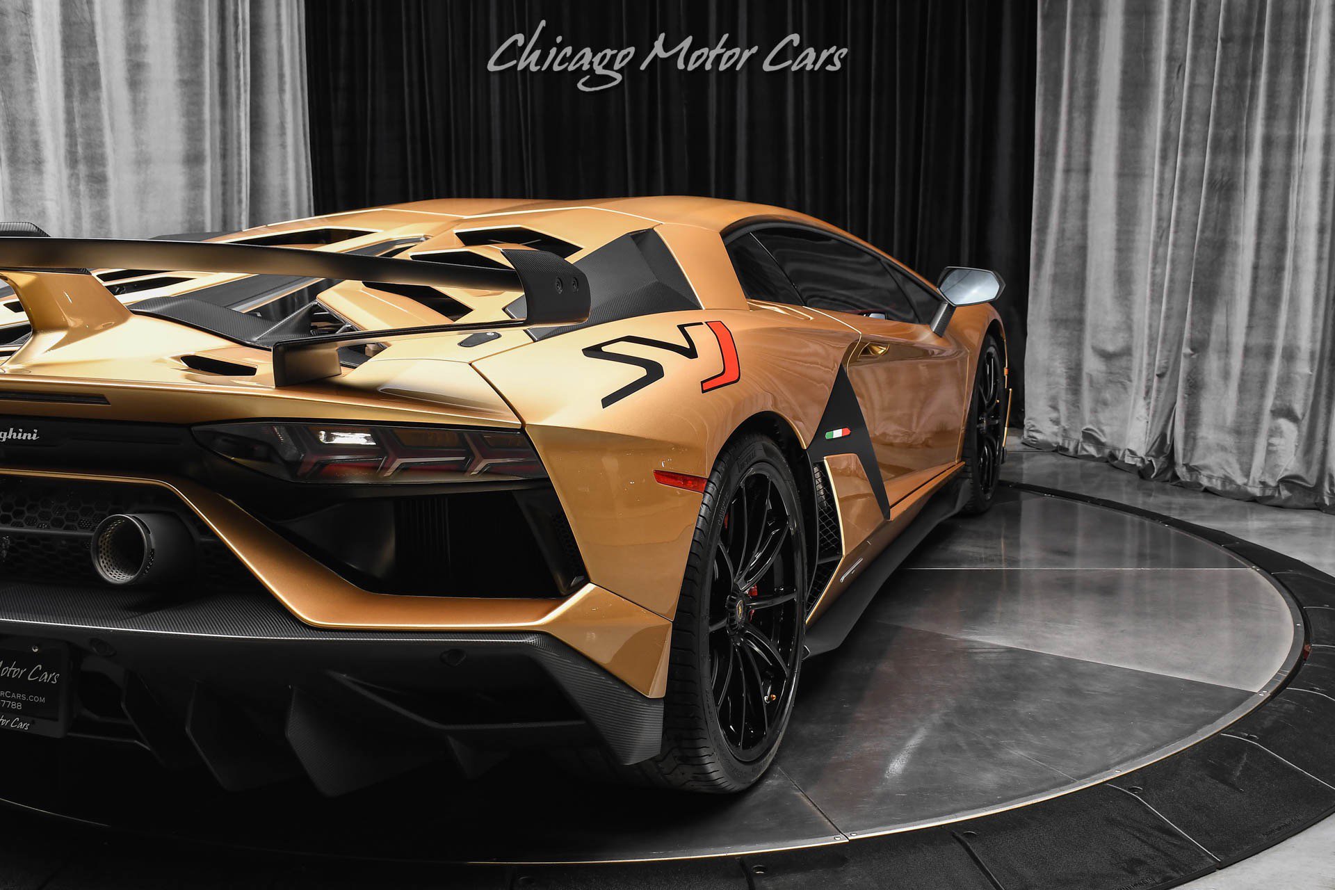 Used 2019 Lamborghini Aventador SVJ AWD/4WD image 47