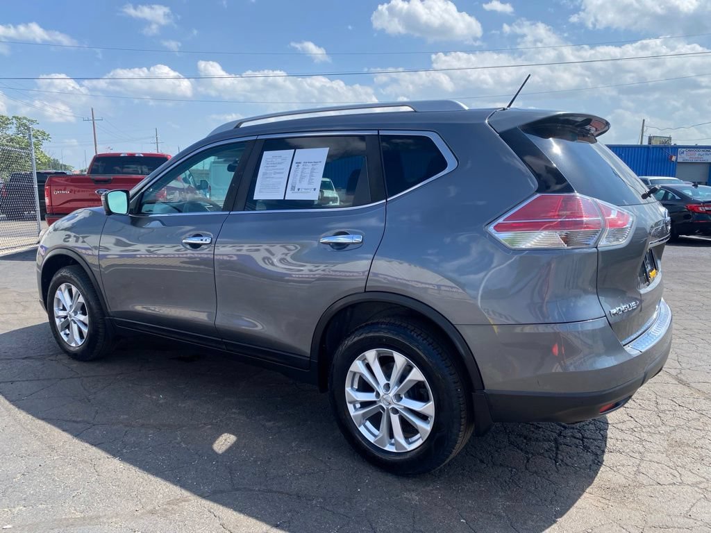 Used 2016 Nissan Rogue SV AWD/4WD image 6