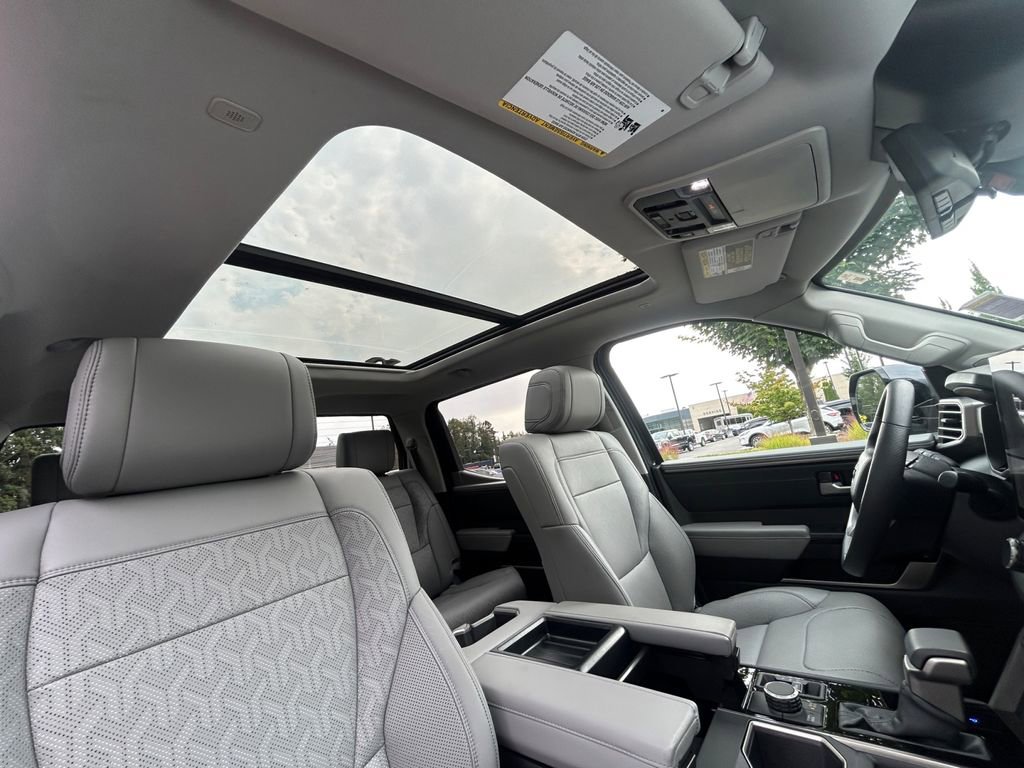 Used 2024 Toyota Tundra Limited image 27