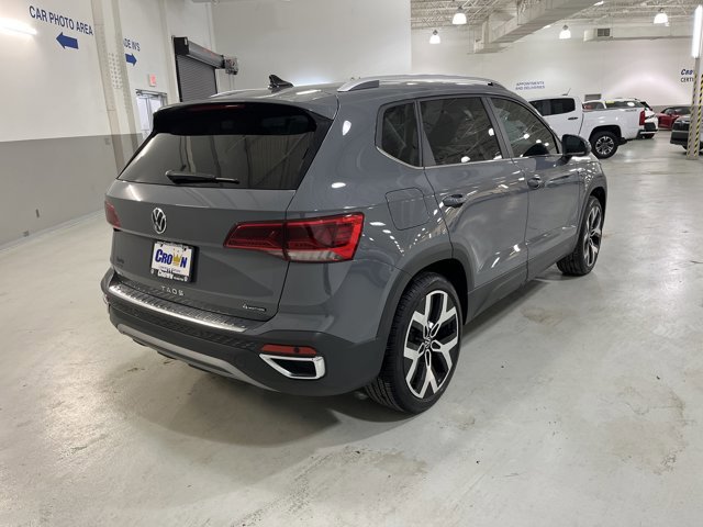 Certified 2023 Volkswagen Taos SEL image 9