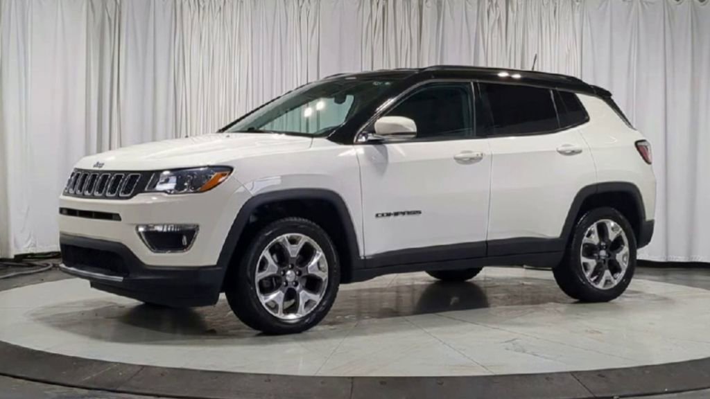 Used 2019 Jeep Compass Limited image 5