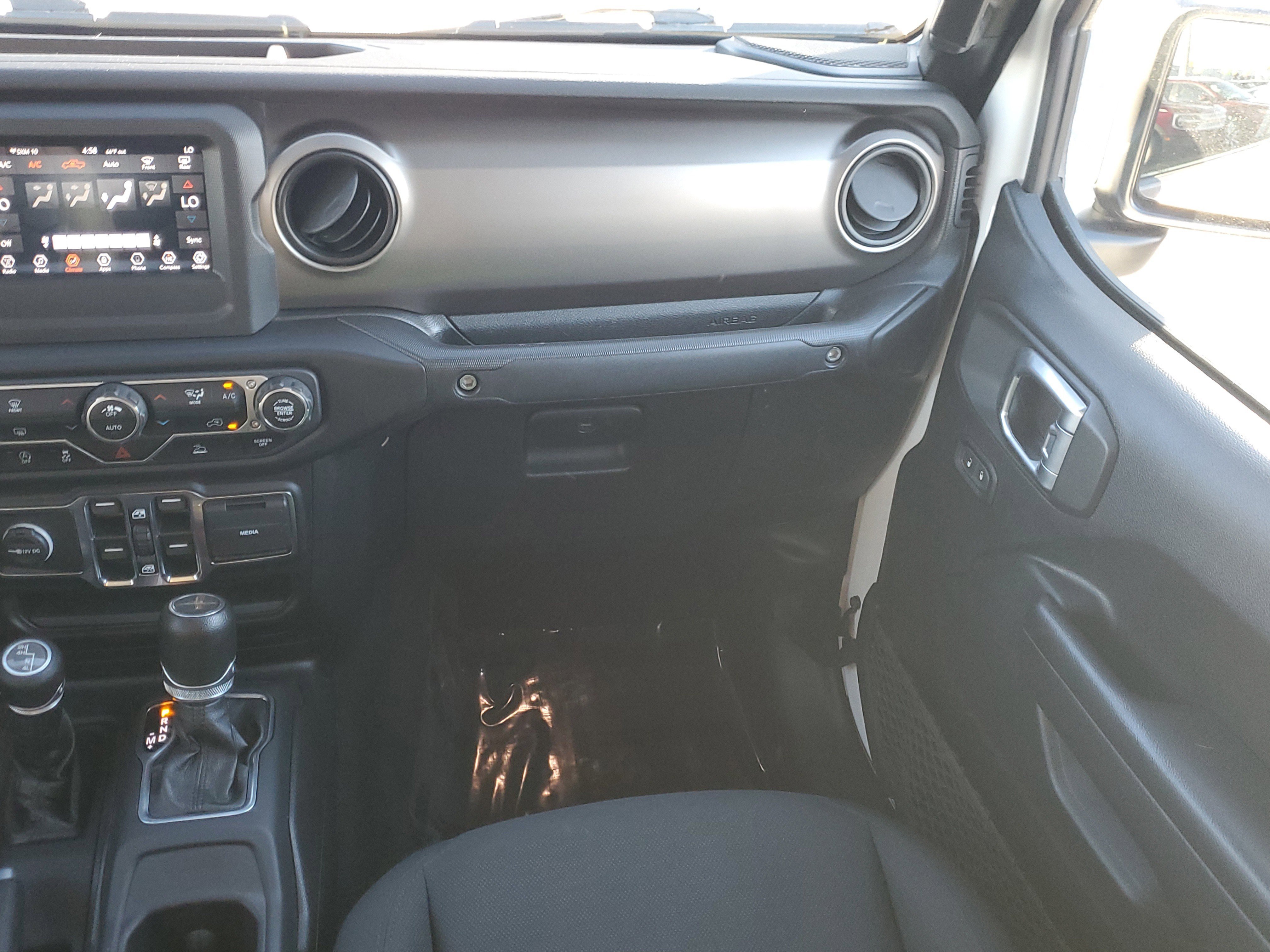 Used 2020 Jeep Gladiator Sport w/ Quick Order Package 24S image 16