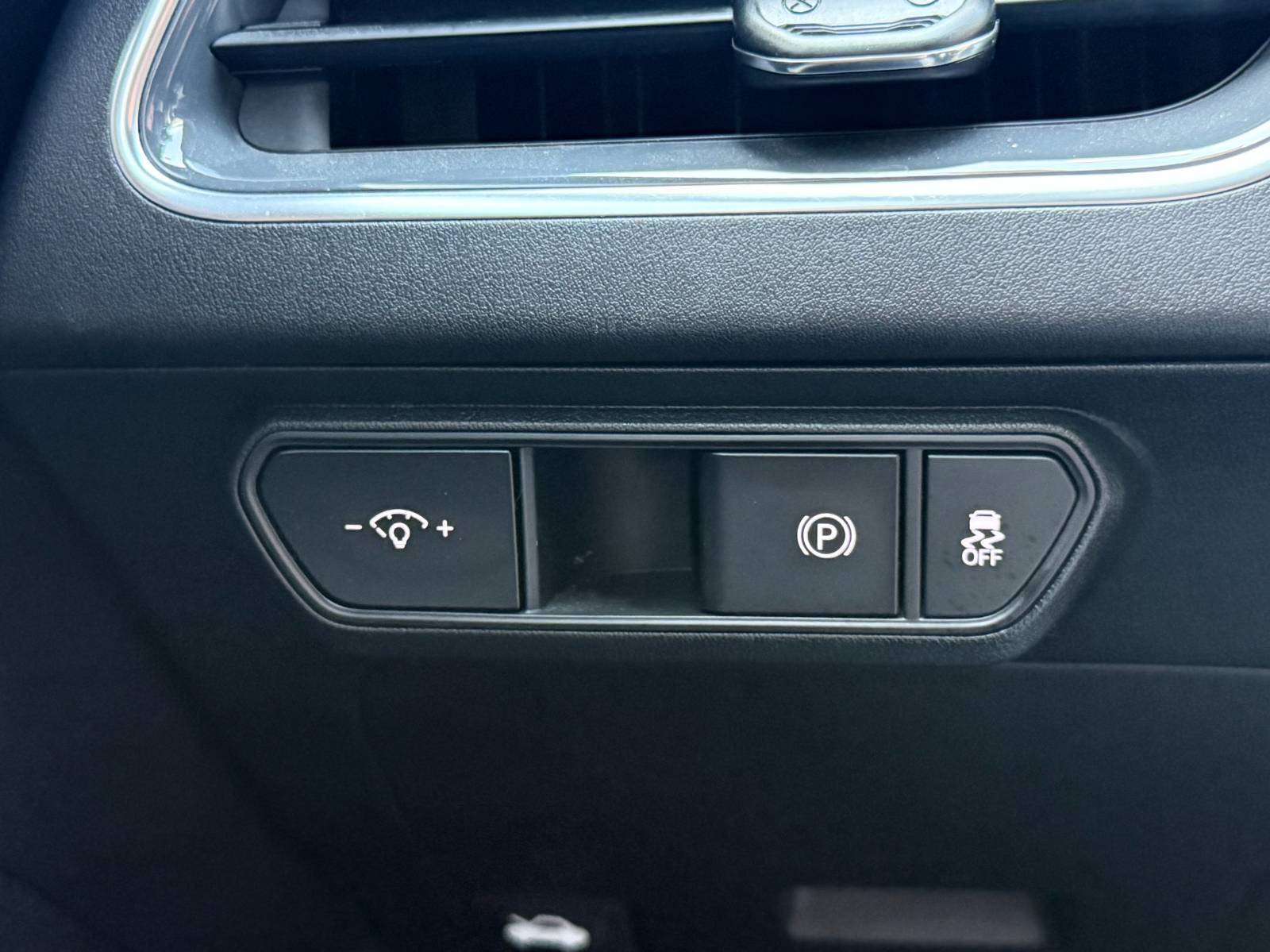 Used 2025 Kia K4 GT-Line FWD image 33